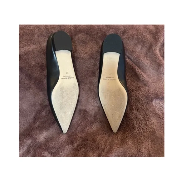 Manolo Blahnik
Gala Lambskin Point-Toe Ballerina Flats size 9
Black - Picture 7 of 7